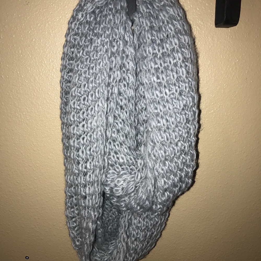 Baby blue big knit scarf ✨